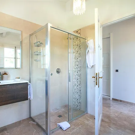 Owl Booking Can Bregat - Luxury Retreat Villa *